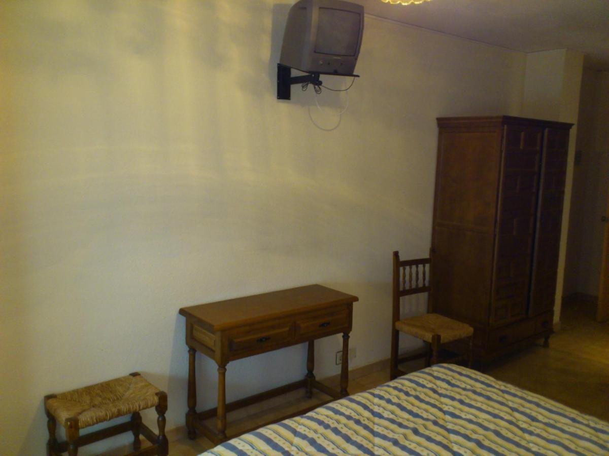 Hostal Botafumeiro Mota del Marqués Exterior foto